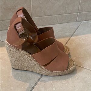 Women's Tan Wedge Sandals